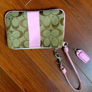 Coach wristlet